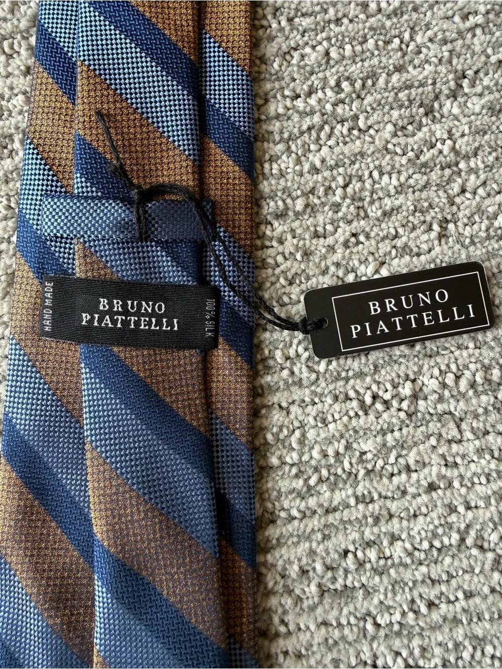 Bruno Piattelli Classic Striped 100% Silk Tie in Blue and Brown NWT - Picture 3 of 3